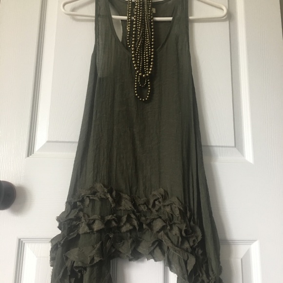 Long wispy tank blouse - Picture 4 of 4